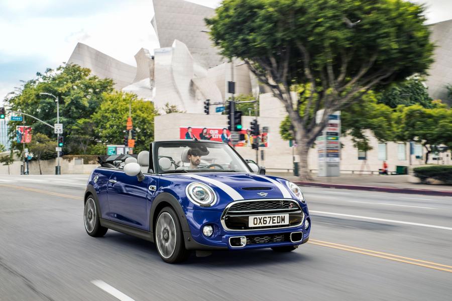  Mini Cooper S Cabrio (F57) 2018 года  (WW) (фото 162 из 222)